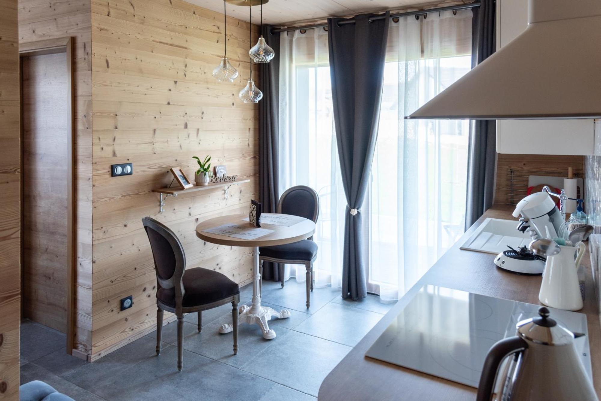 Boutique Hotel - Notre Chalet Les Fourgs Buitenkant foto