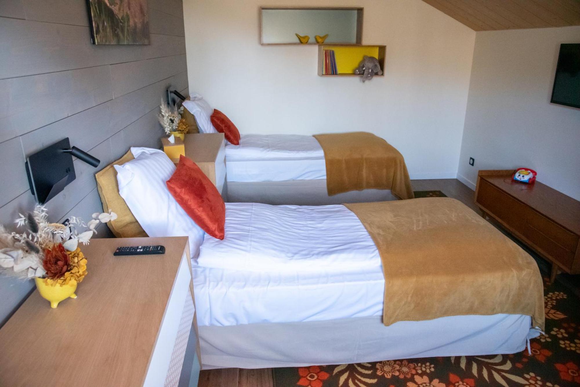 Boutique Hotel - Notre Chalet Les Fourgs Buitenkant foto