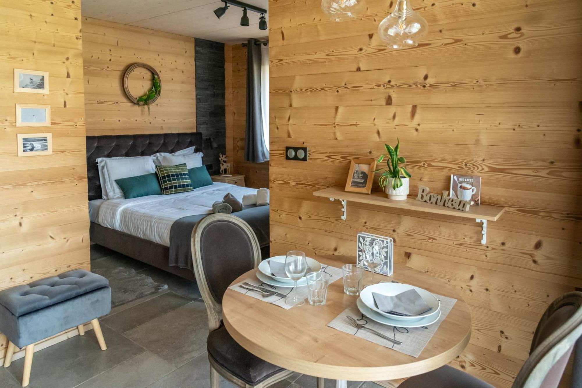 Boutique Hotel - Notre Chalet Les Fourgs Buitenkant foto